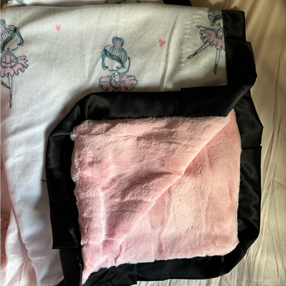 NWOT Minky Couture Ballerina Blanket